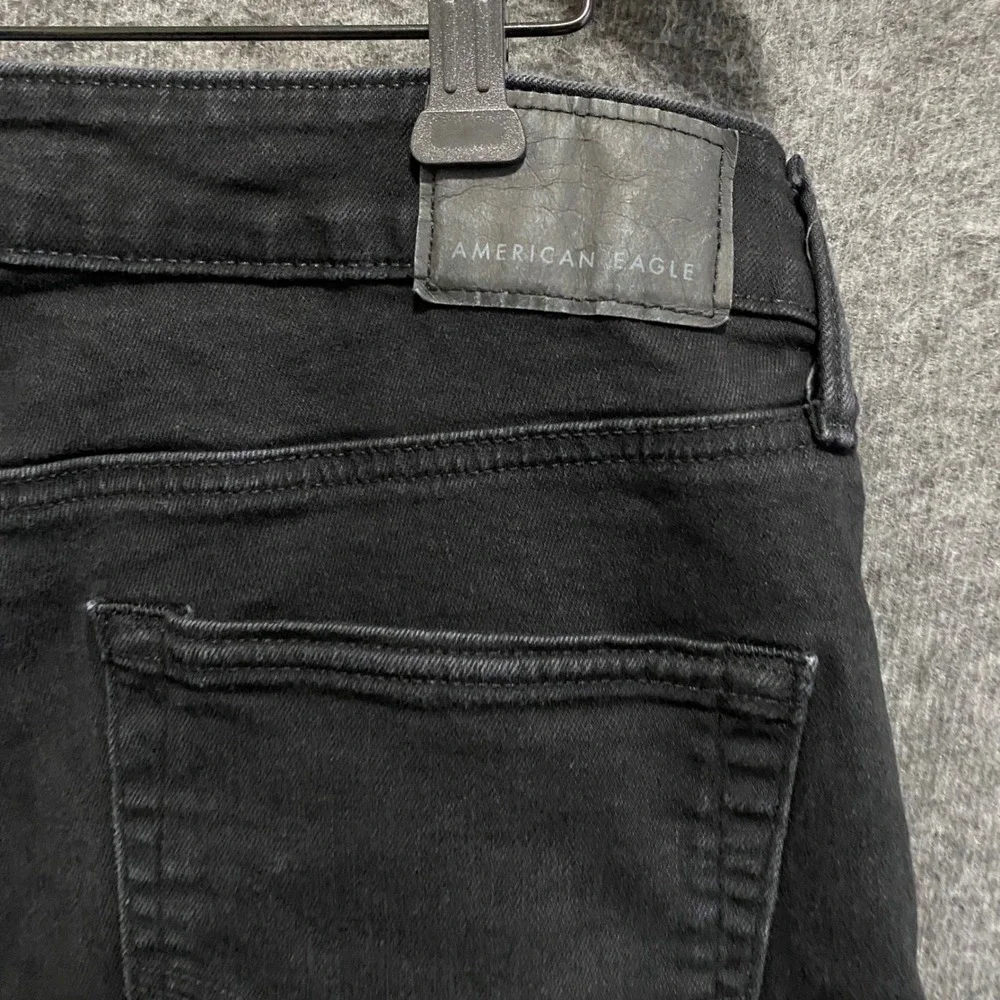 American Eagle Outfitters measurements waist